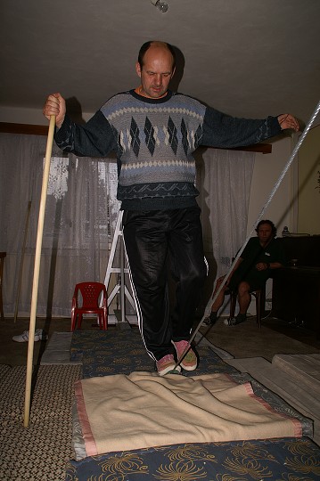 img00004.jpg