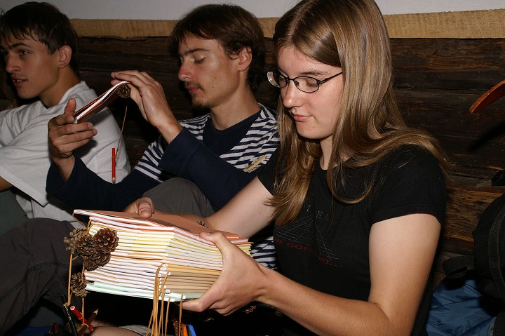 img00003.jpg