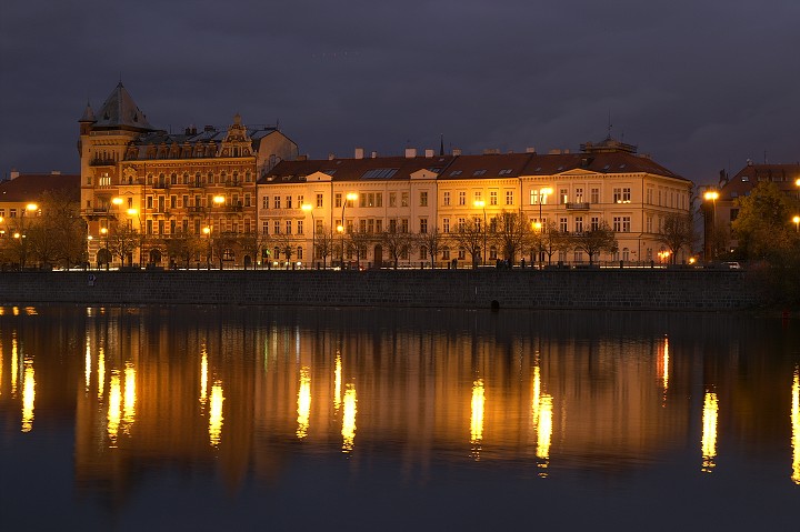 img00002.jpg